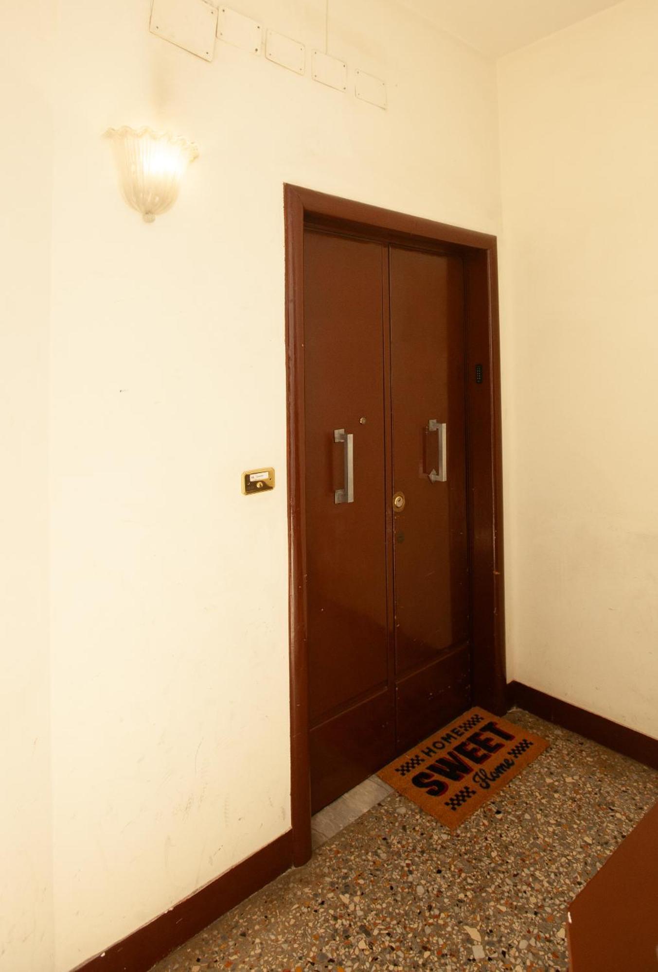 Three Sisters- La Casa Nel Cuore Di Roma Exterior foto